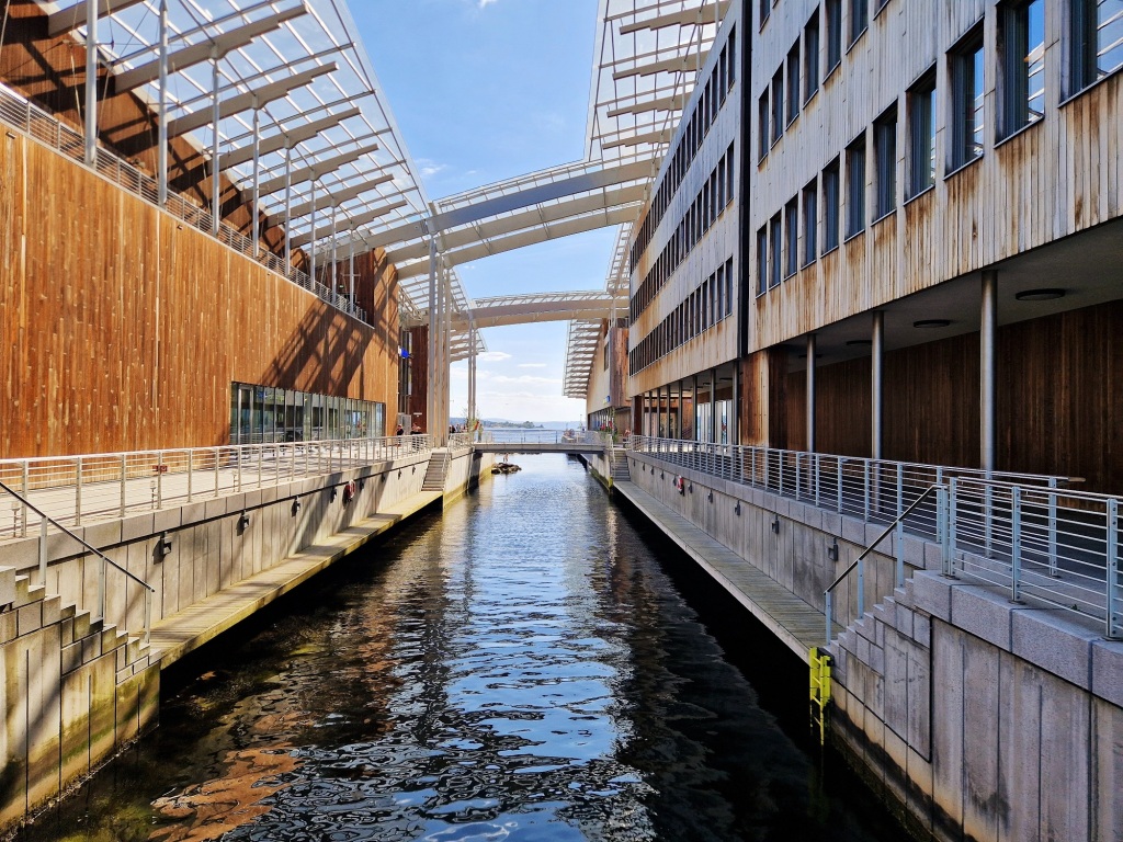Astrup Fearnley Museum by Renzo Piano in Oslo